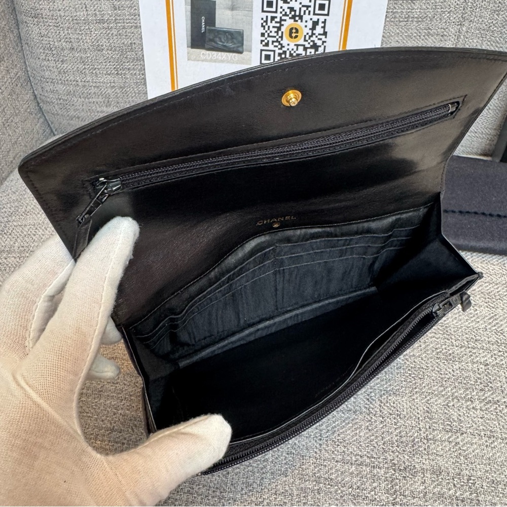❌SOLD❌Chanel CC Lambskin Wallet Clutch Black Gold Pristine WOC StyleAuthenticate - Picture 16 of 17